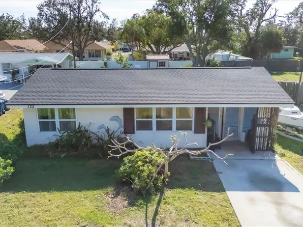 135 W Langsner St, Englewood, FL 34223