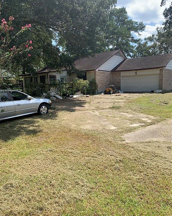 1st image of 10083 Woodhollow Dr