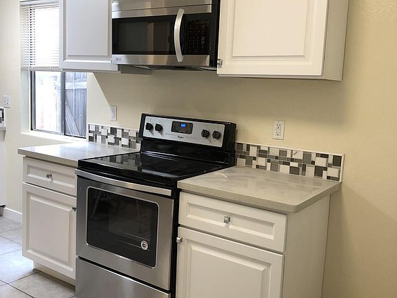 5th image of 2426 F St