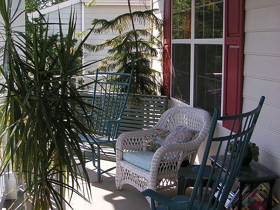 Porch has ceiling fan