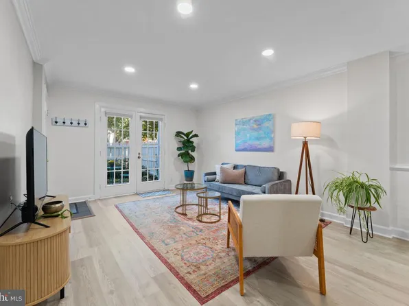 4638 28th Rd S APT A, Arlington, VA 22206