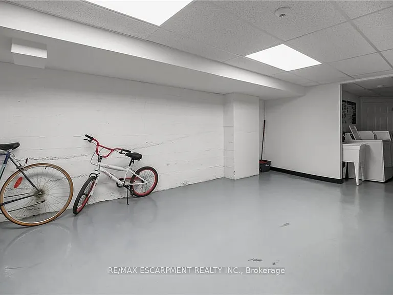 63 John St S #302 — Photo 19