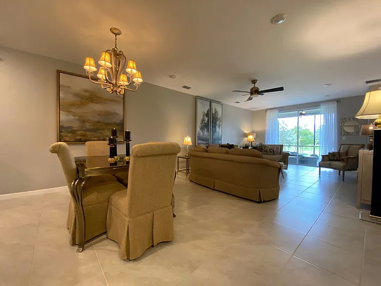 14639 Edgewater Cir — Photo 5