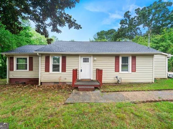 399 Gresham Rd SW, Mableton, GA 30126