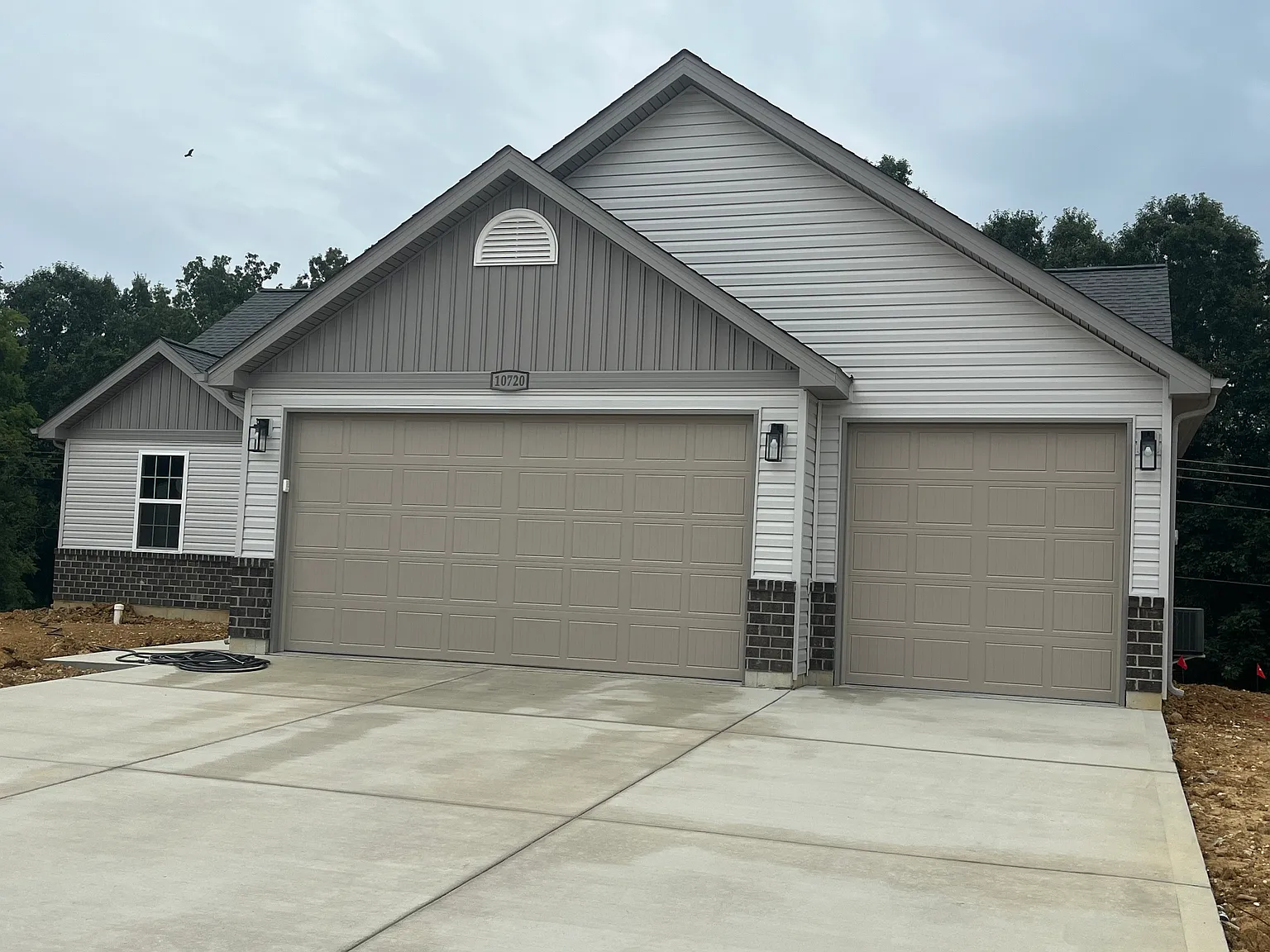 3 bed, 1689 sqft, $2,595 — Photo 4