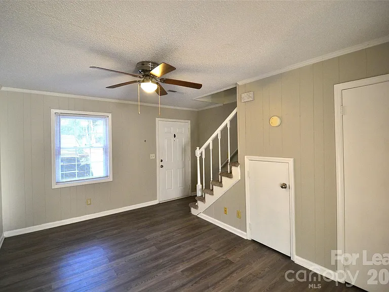 120 Ethel Dr #9 — Photo 4