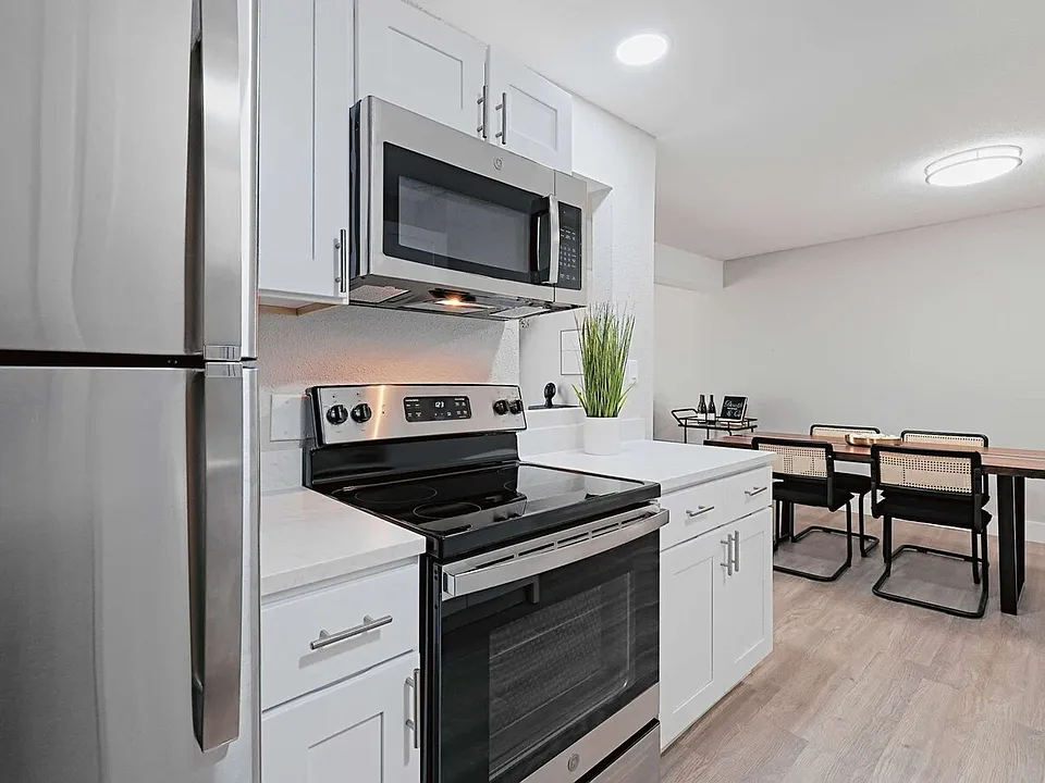 The Grove Apartments