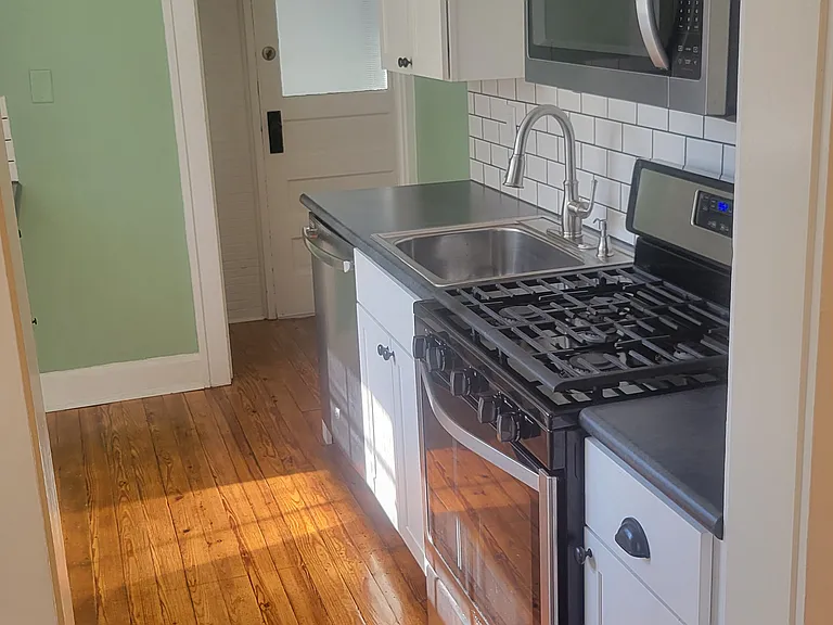 2806 High St #1 — Photo 5