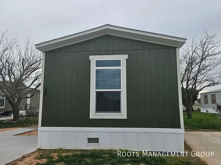 1st image of 20 Greenwood Dr #20GW