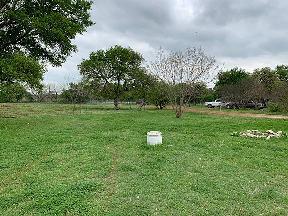 4th image of 202 Woodland Acres Dr