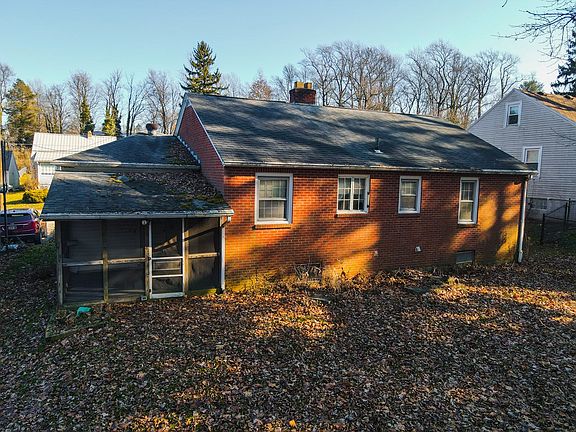 2nd image of 90 Harvard Ave