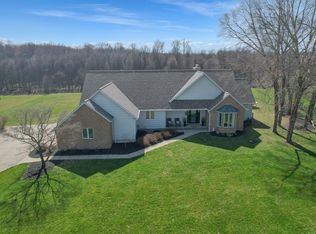 615 Orchard Dr, Granville, OH 43023
