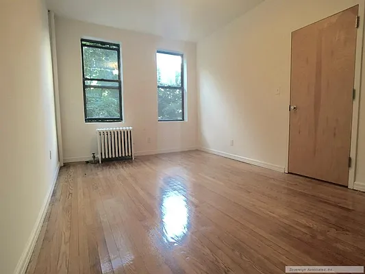 Rented by Sovereign Associates | media 14