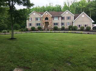 116 E Union Valley Rd, Monroe Township, NJ 08831