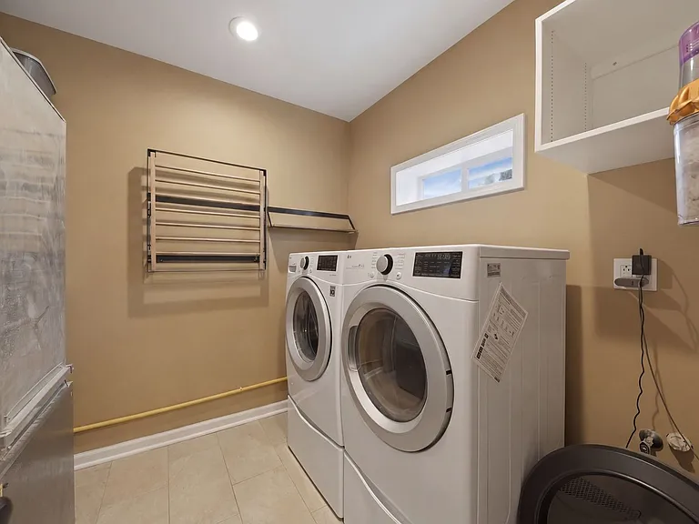6728 Fieldhouse Way — Photo 31