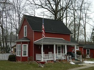 604 Wildwood Ave, Mundelein, IL