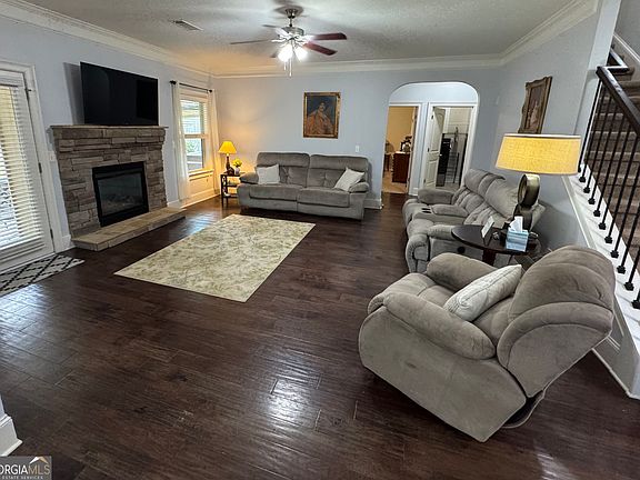 5th image of 17 Canyon View Dr