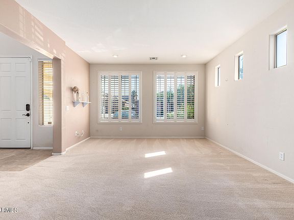 5th image of 43519 W SANSOM Drive