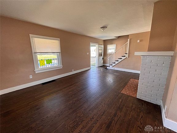 3rd image of 816 Kammer Ave