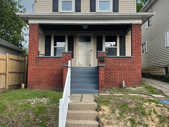 2nd image of 2256 Crooks St