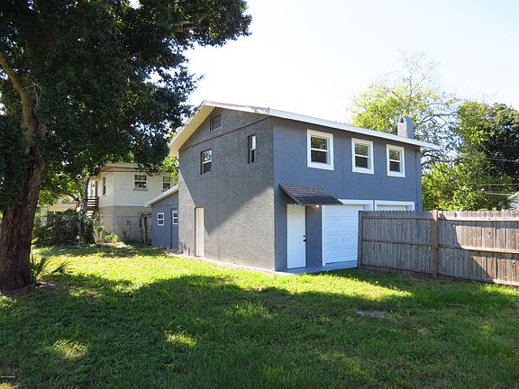 4th image of 734 Alcazar Ave