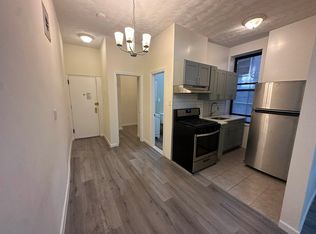 31 Graham Ave #2B, Brooklyn, NY 11206