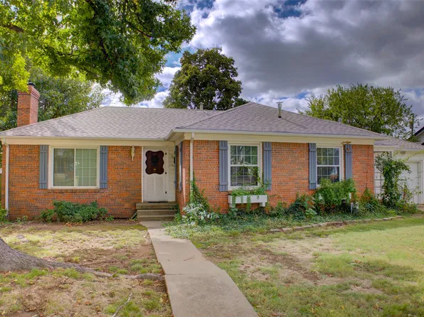 2358 S Delaware Ct, Tulsa, OK 74114