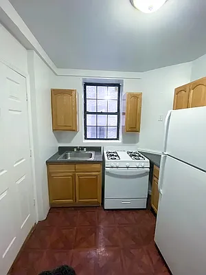 Rented by New York Residence | media 18