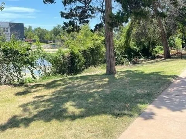 6008 Nw Expy #B, Oklahoma City, OK 73132