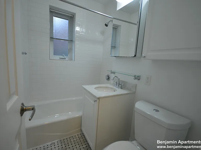 84 Saint Paul St #7 — Photo 8