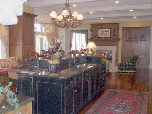 4th image of 3359 Riverwood Ct