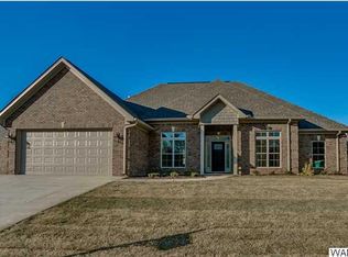 11966 Glen Ridge Blvd, Moundville, AL 35474
