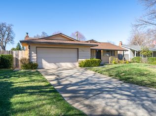 2946 Lakewood Dr, Redding, CA 96001