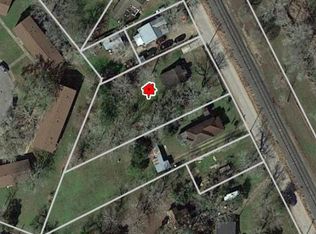 1505 Hand Rd, Victoria, TX 77901