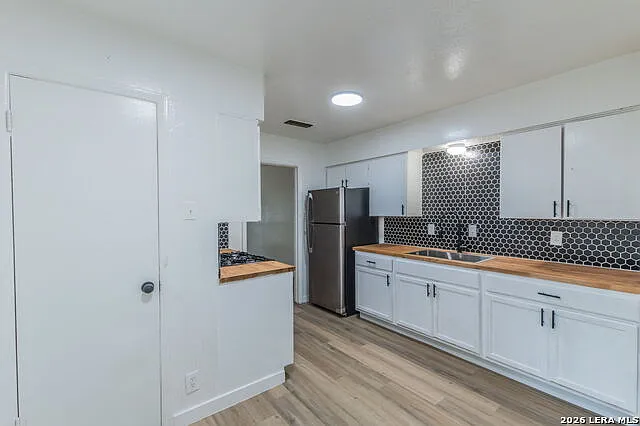 7514 Olusta Dr — Photo 8
