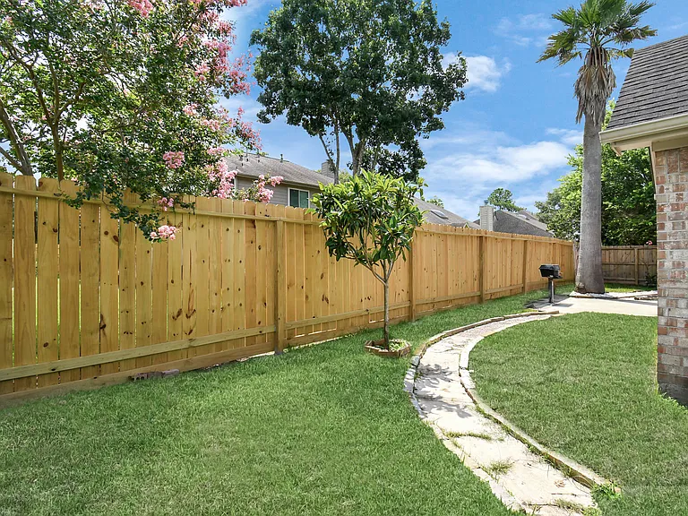 14003 Crown Glen Ct — Photo 18