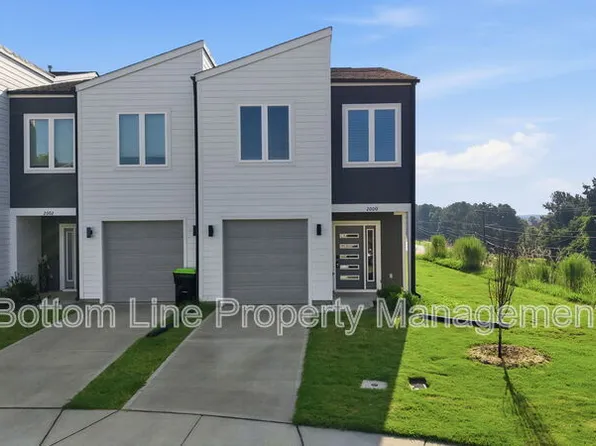 2000 Titanium Rock Rd, Durham, NC 27704