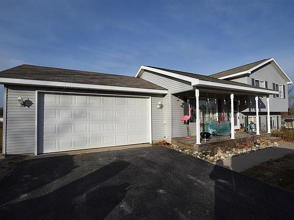 2nd image of 2139 Woodcock Ln #5