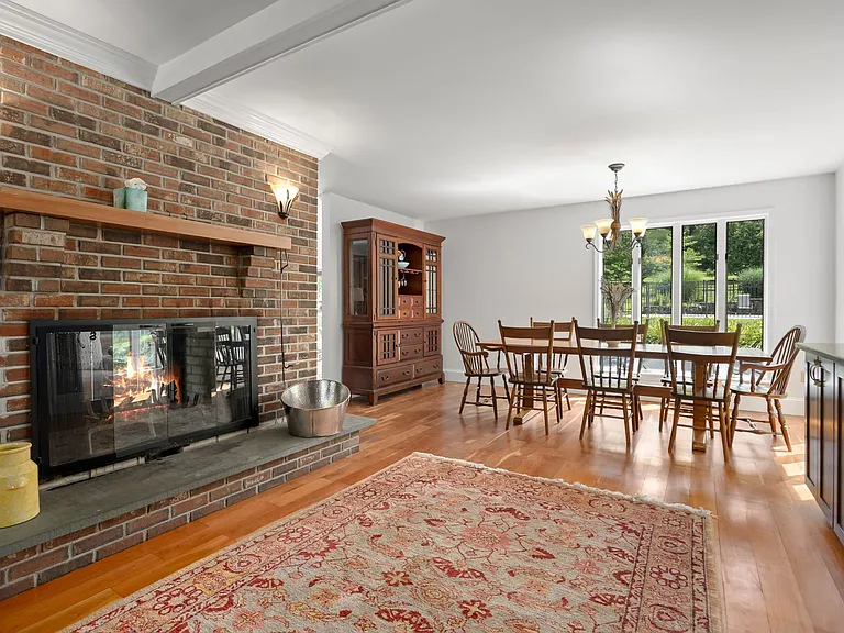 250 Indian Lake Rd — Photo 10