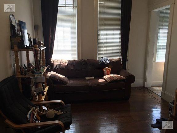 3rd image of 1315 Commonwealth Ave APT 105