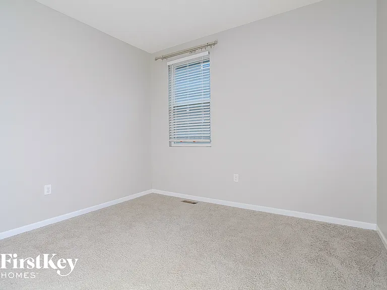 3962 Snowcreek Dr — Photo 11
