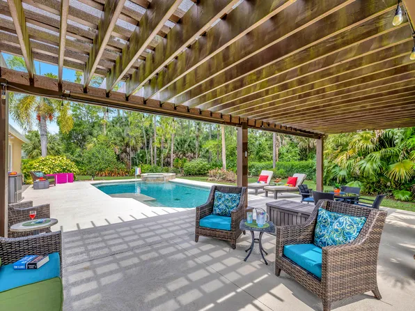 14732 Stirrup Lane, Wellington, FL 33414