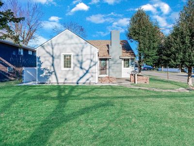 29 Garfield Place, Roslyn Heights, NY, 11577