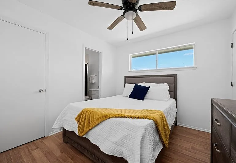 342 Lands End St — Photo 15