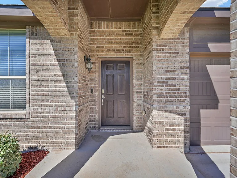 6901 Boss Ranch Rd — Photo 5