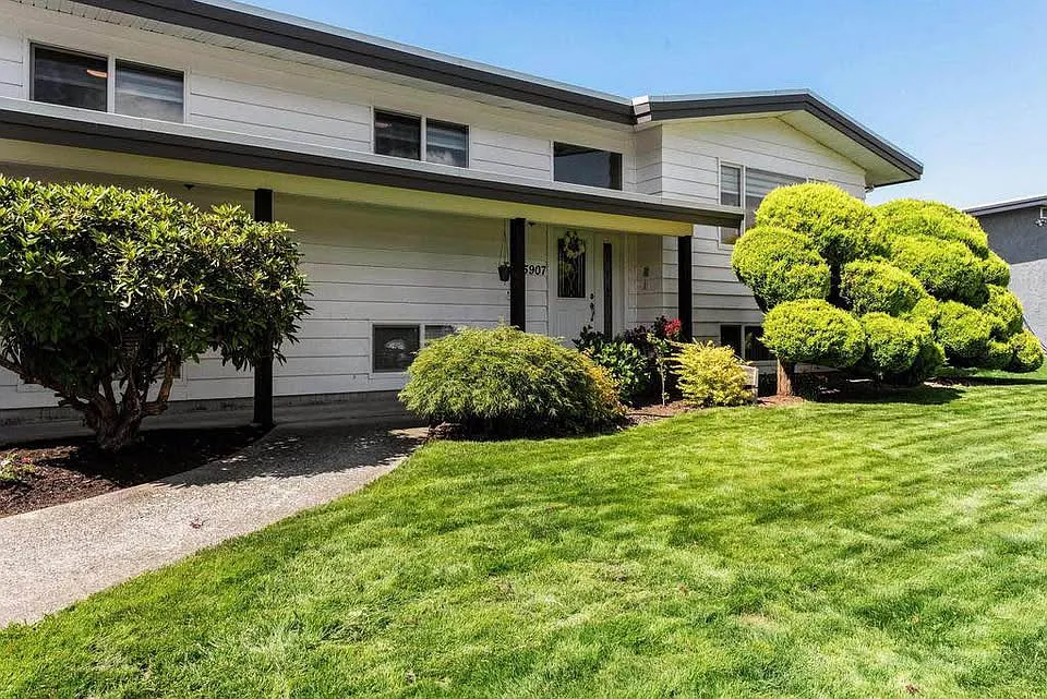 3 bed, 1336 sqft, $3,000 — Photo 2
