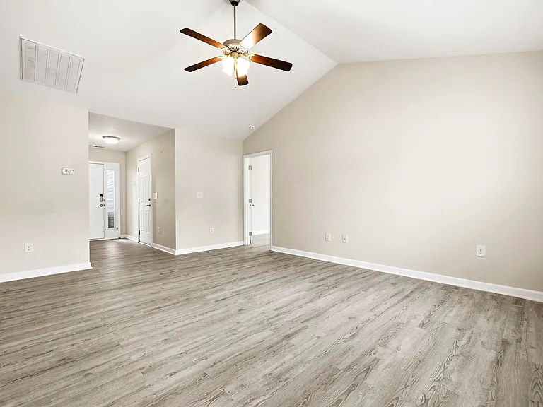 2375 Morlynn Dr — Photo 7