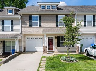 106 Torrington Ave, Fletcher, NC 28732