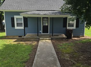 1438 Beacon St, Roxboro, NC 27573