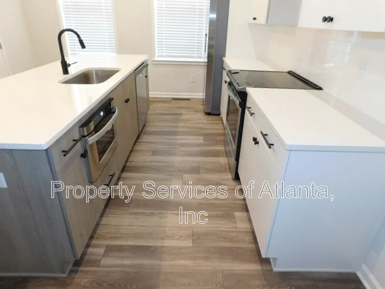 139 Pacer Pl — Photo 13